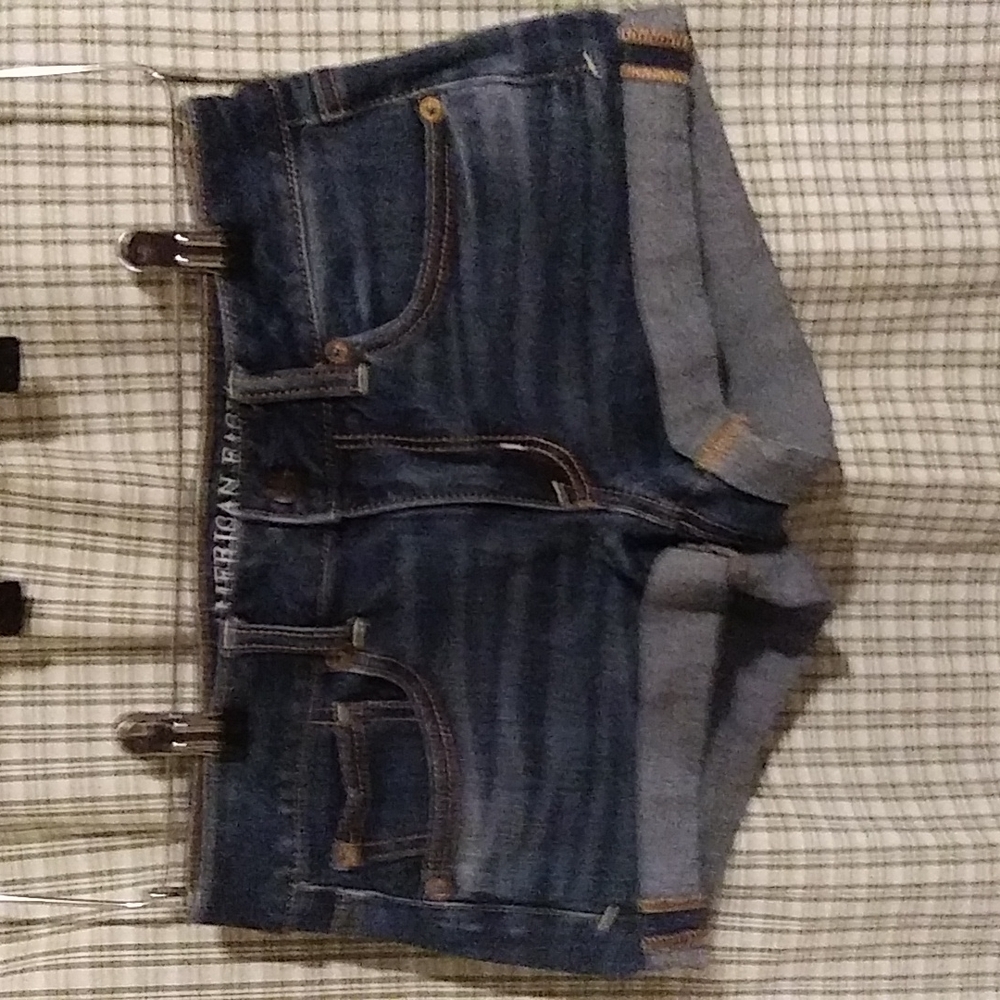 GUC American Eagle Outfitters Jean Shorts.  Size 2.   B10
